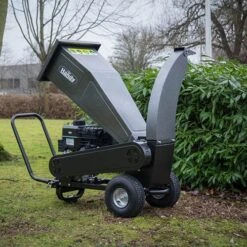 The Handy Petrol Chipper/Shredder 2.25" Capacity -Flower Harvest Shop 180192 2