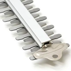 Webb 20v 2Ah Cordless Hedge Trimmer 11 Webb 20v 2Ah Cordless Hedge Trimmer -Flower Harvest Shop 180267 4