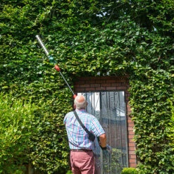 20v Cordless Long Reach Hedge Trimmer -Flower Harvest Shop 180268 5