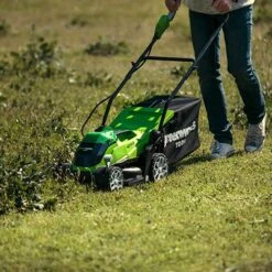 Greenworks 40v 35cm Walk Behind Mower With 2Ah Battery And Charger -Flower Harvest Shop 180286 4