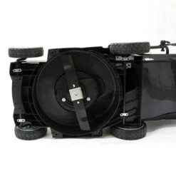 Greenworks 40v 40cm Walk Behind Mower With 2 X 2Ah Batteries And Charger -Flower Harvest Shop 180287 3