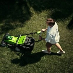Greenworks 40v 40cm Walk Behind Mower With 2 X 2Ah Batteries And Charger -Flower Harvest Shop 180287 6